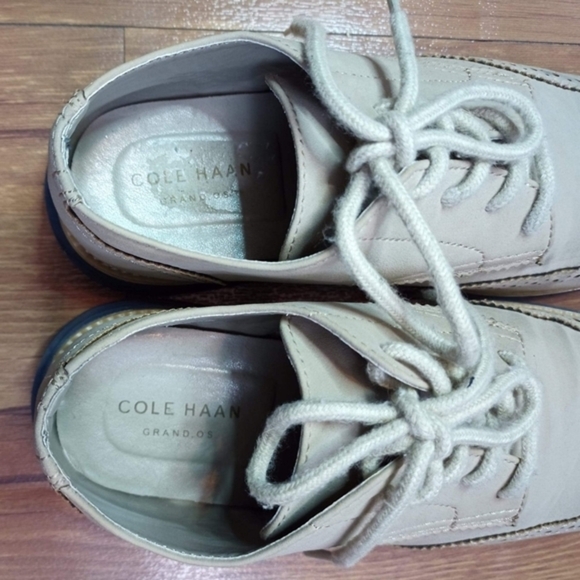Cole Haan Grand Oxford Shoes Size 4‎ - Picture 2 of 5